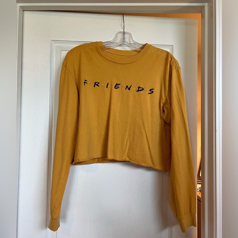 “Friends” cropped long sleeve tshirt